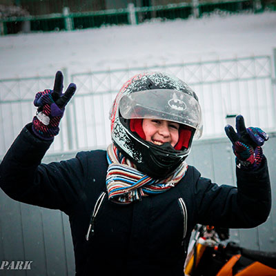 Дед Мороз и квадрокросс 16